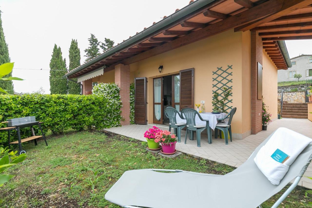 Noi 2 Vacanze - Il Nido Di Gina Contignano Buitenkant foto