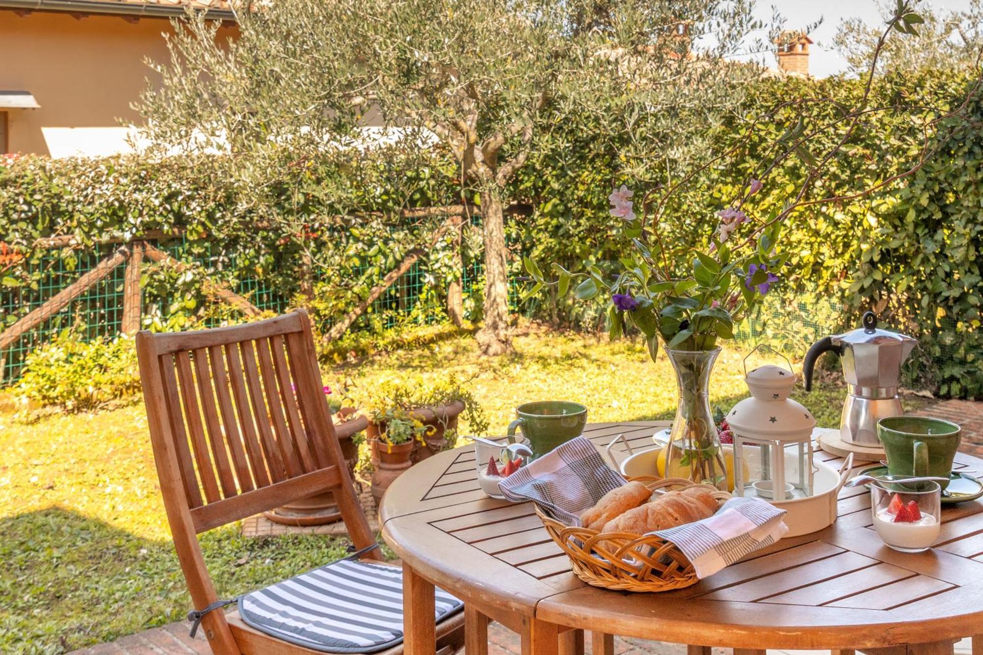 Noi 2 Vacanze - Il Nido Di Gina Contignano Buitenkant foto