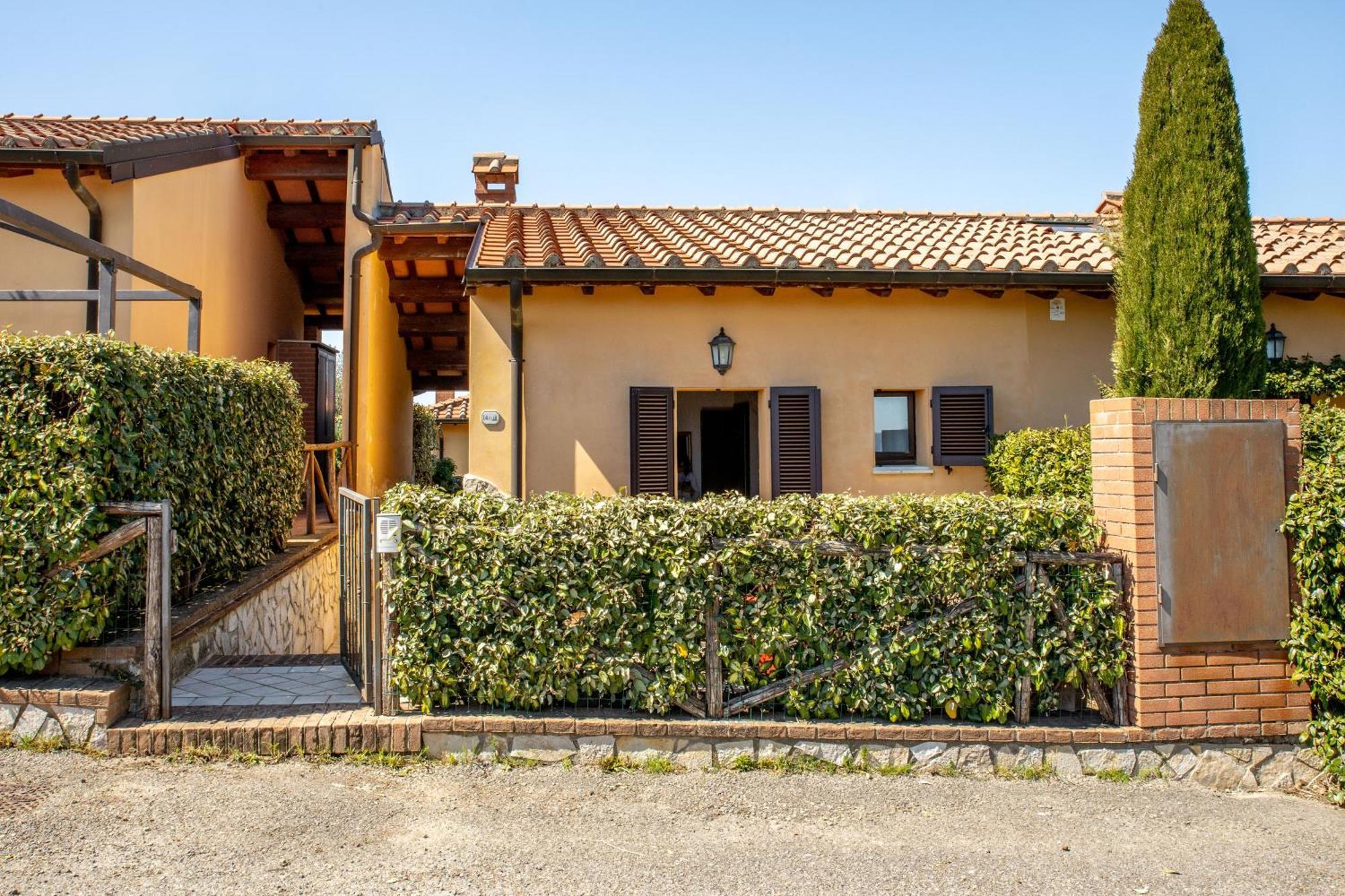 Noi 2 Vacanze - Il Nido Di Gina Contignano Buitenkant foto