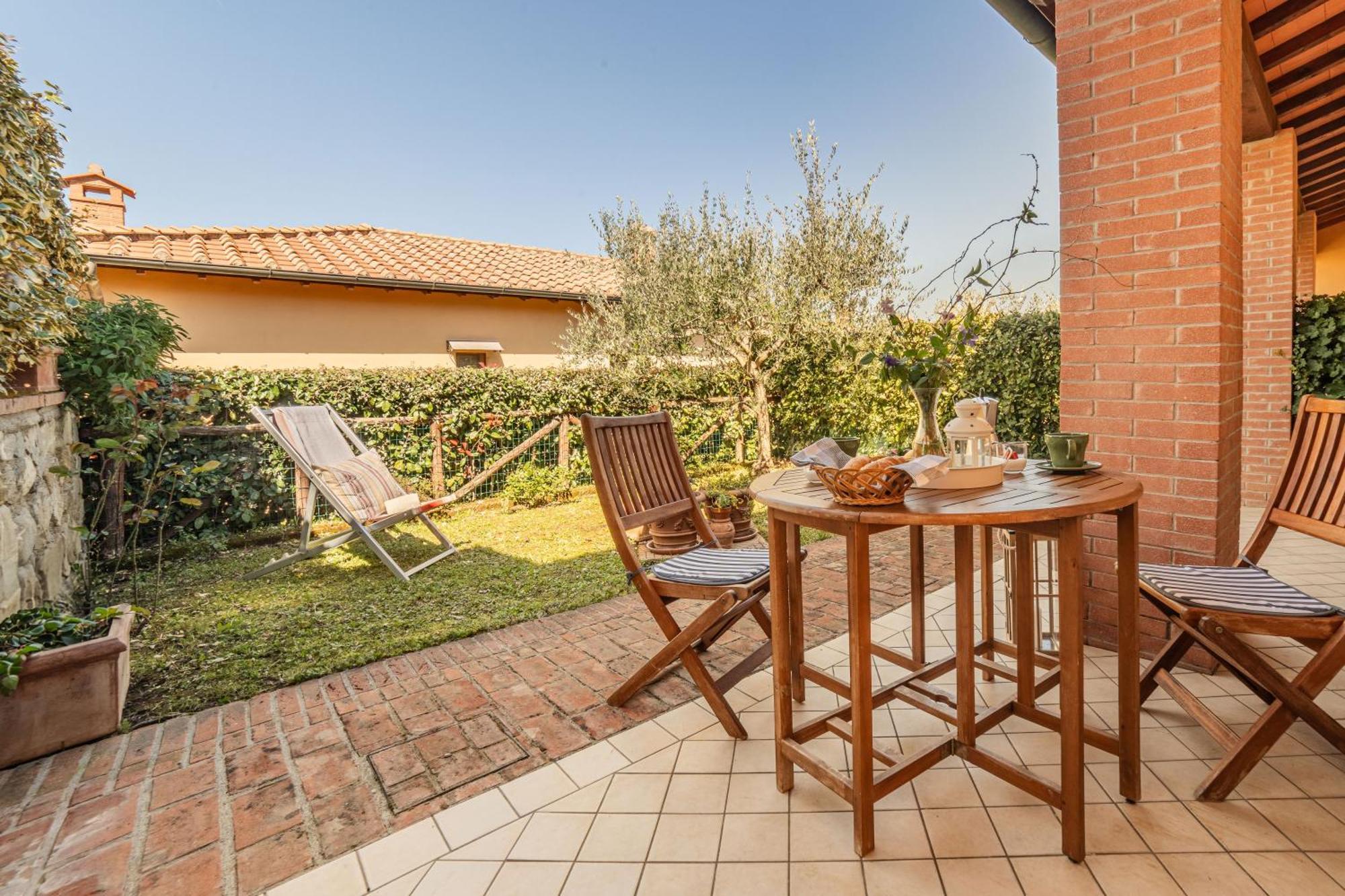 Noi 2 Vacanze - Il Nido Di Gina Contignano Buitenkant foto